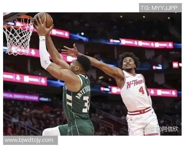 火箭队在2018至2019赛季对阵雄鹿队的精彩对决分析与回顾