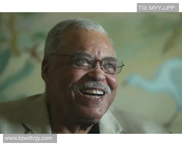 琼斯的传奇人生与事业发展探秘:从平凡到卓越的奋斗历程